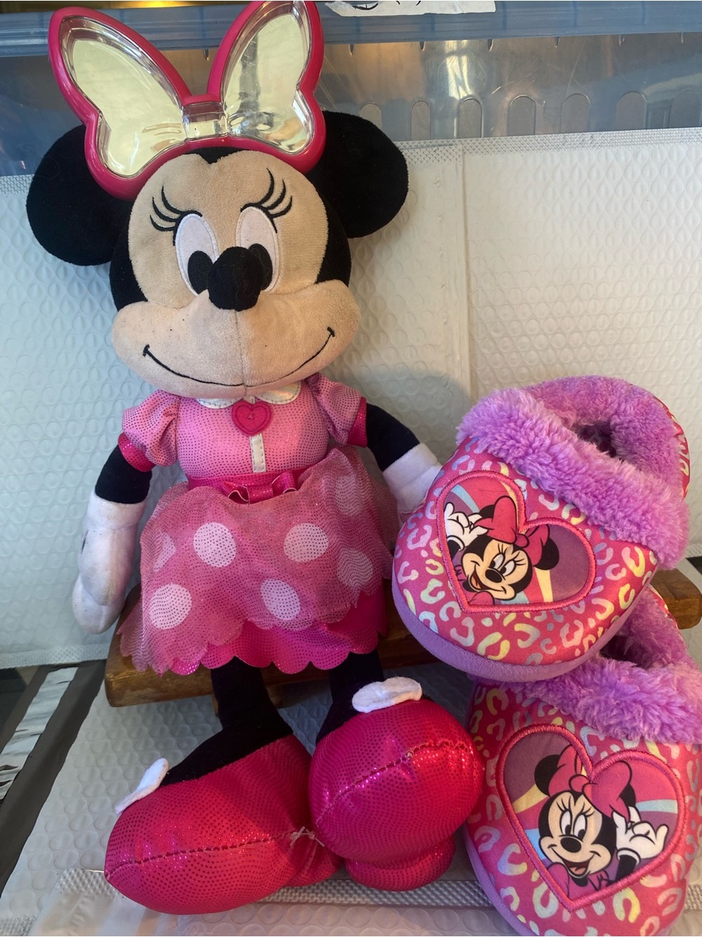 Disney Minnie Mouse Pink Interactive Doll & Slippers Set Slippers Size 7/8